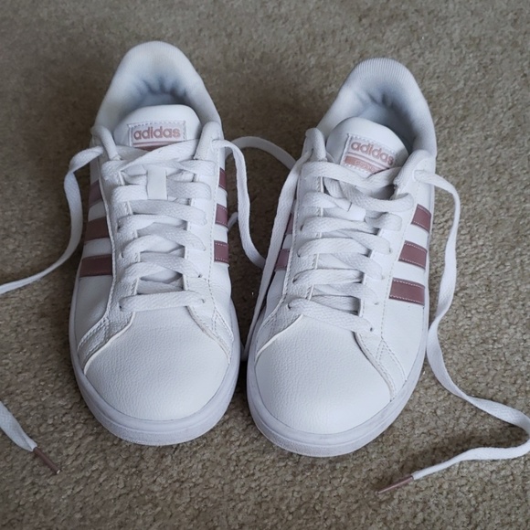 adidas Shoes - Adidas shoes